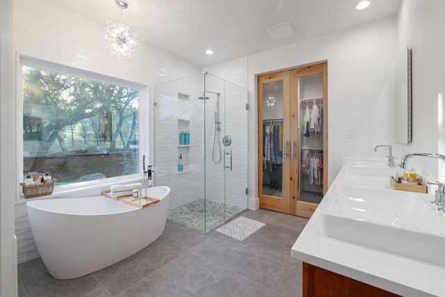 4005 Skillet CV, Spicewood, TX 78669