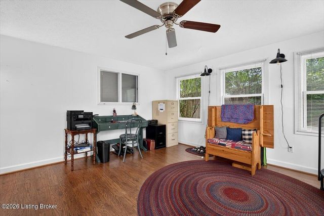 5312 Cooper Chapel Rd, Louisville, KY 40229