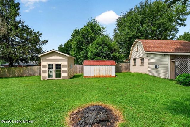 5312 Cooper Chapel Rd, Louisville, KY 40229