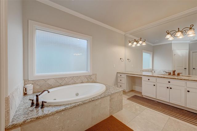 7619 Pine Ridge Terrace Road, Houston, TX 77081