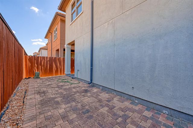 7619 Pine Ridge Terrace Road, Houston, TX 77081