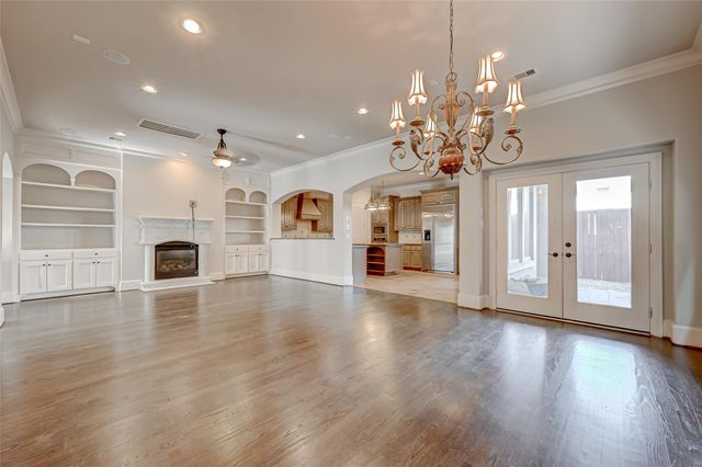 7619 Pine Ridge Terrace Road, Houston, TX 77081