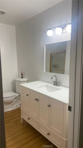 4520 Natick 206, Sherman Oaks, CA 91403