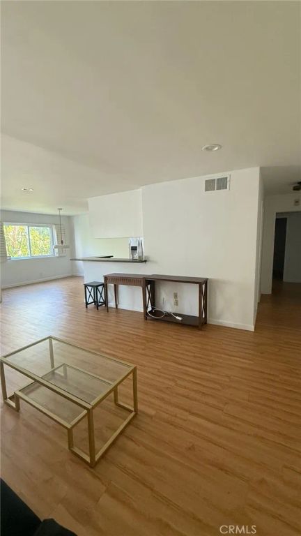 4520 Natick 206, Sherman Oaks, CA 91403