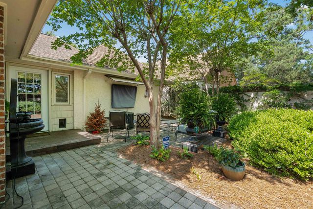 7 Valencia Circle, Myrtle Beach, SC 29572
