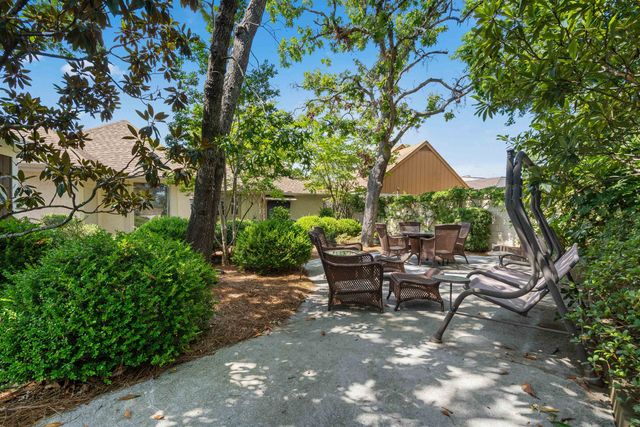 7 Valencia Circle, Myrtle Beach, SC 29572