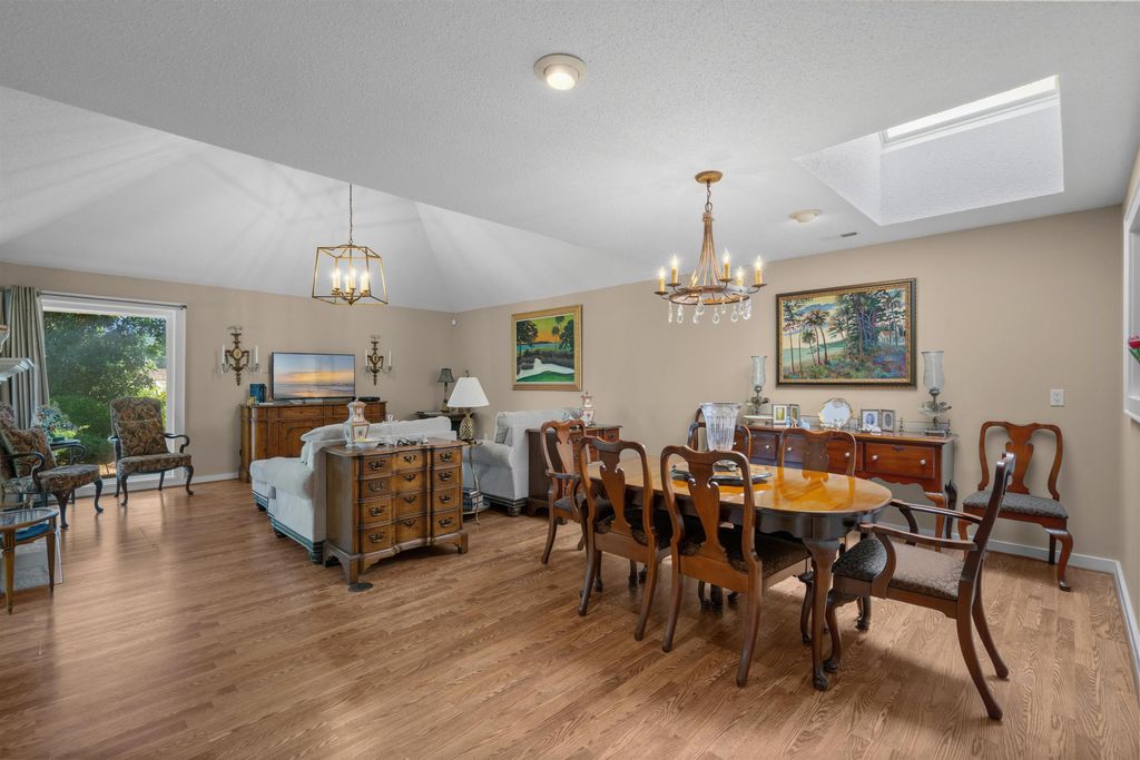 7 Valencia Circle, Myrtle Beach, SC 29572 — photo 5