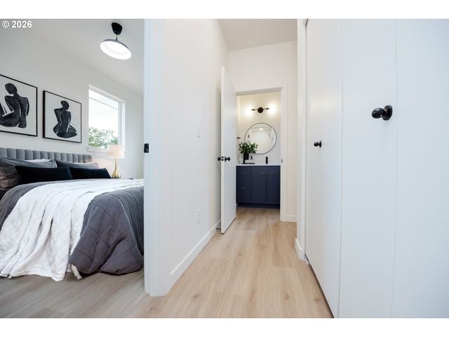 5587 Ne 7th Ave, Portland, OR 97211
