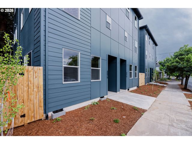 5587 Ne 7th Ave, Portland, OR 97211