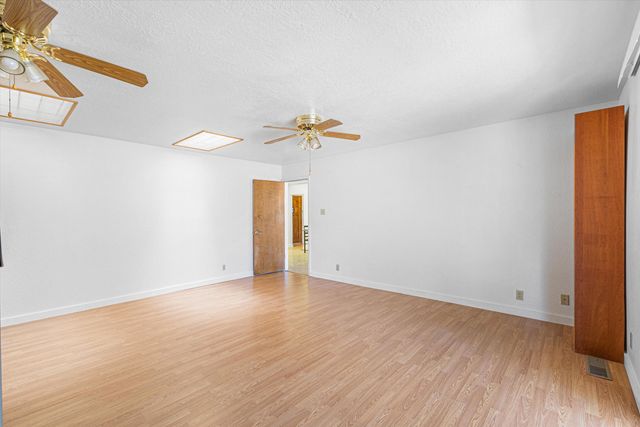 3716 General Stilwell Street NE, Albuquerque, NM 87111