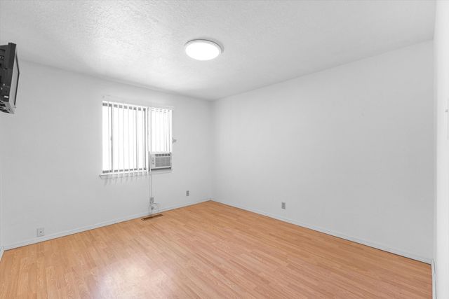 3716 General Stilwell Street NE, Albuquerque, NM 87111