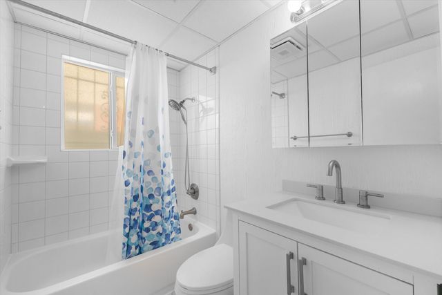 3716 General Stilwell Street NE, Albuquerque, NM 87111