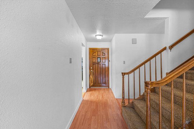 3716 General Stilwell Street NE, Albuquerque, NM 87111