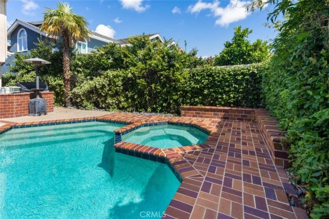 4 Bayview, Irvine, CA 92614