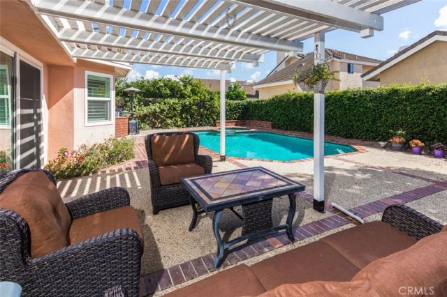 4 Bayview, Irvine, CA 92614