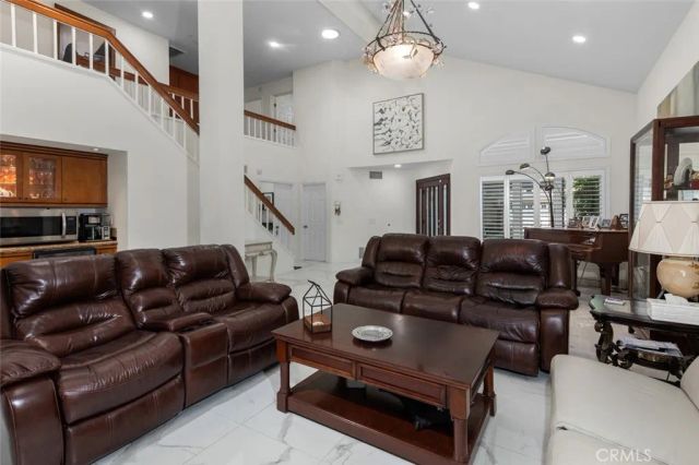 4 Bayview, Irvine, CA 92614