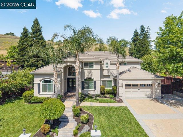 209 Fieldcrest Ct, Danville, CA 94506