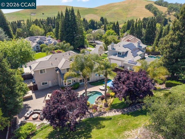 209 Fieldcrest Ct, Danville, CA 94506