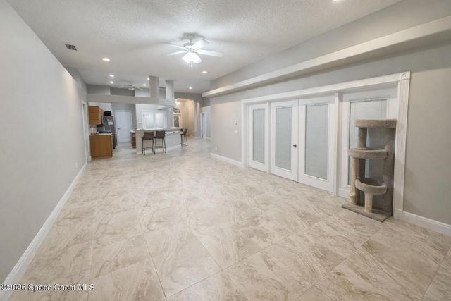 2147 Auburn Lakes Drive, Rockledge, FL 32955