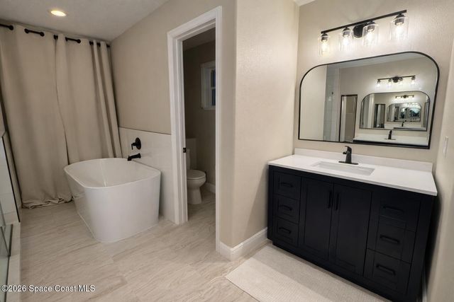 2147 Auburn Lakes Drive, Rockledge, FL 32955