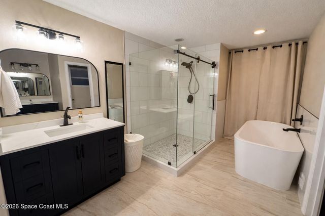 2147 Auburn Lakes Drive, Rockledge, FL 32955