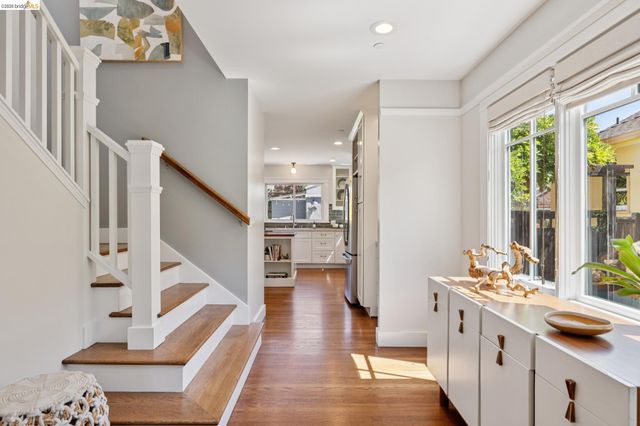 949 Ordway Street, Albany, CA 94706
