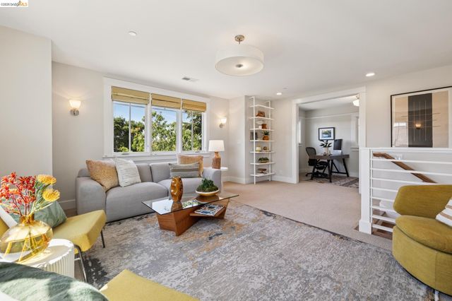 949 Ordway Street, Albany, CA 94706
