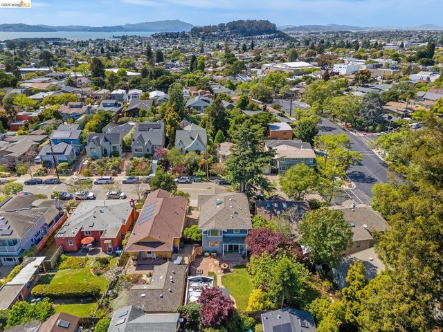 949 Ordway Street, Albany, CA 94706