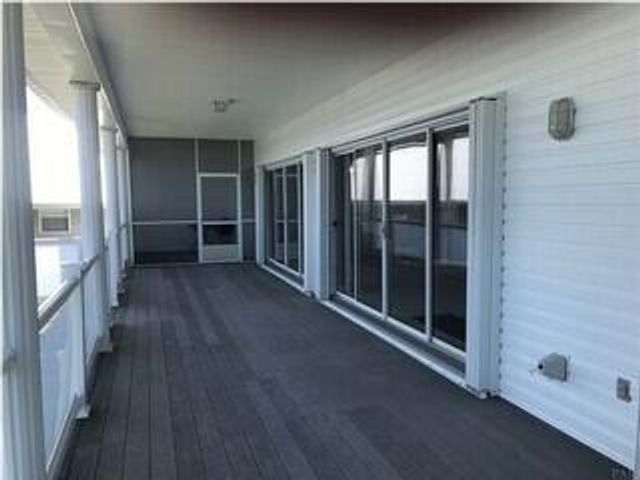 4881 Soundside Drive, Gulf Breeze, FL 32563