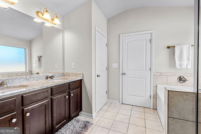 6249 Old Kingston Drive, South Fulton, GA 30331