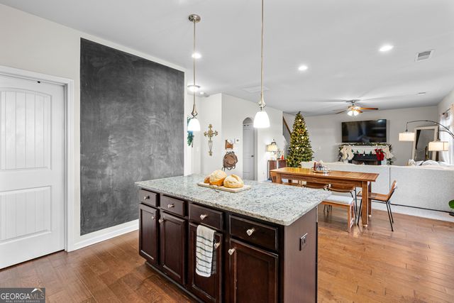 6249 Old Kingston Drive, South Fulton, GA 30331