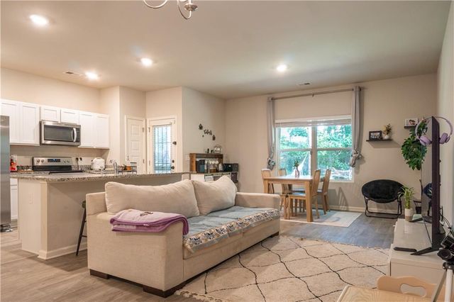 1373 Rogers Trace, Lithonia, GA 30058