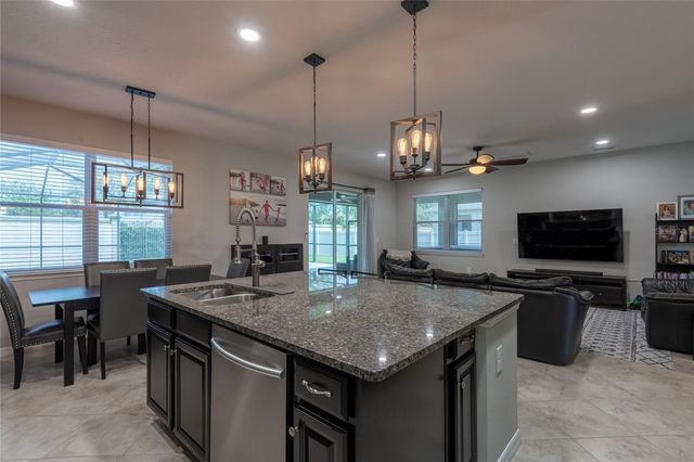 11862 LAKE LUCAYA DRIVE, Riverview, FL 33579