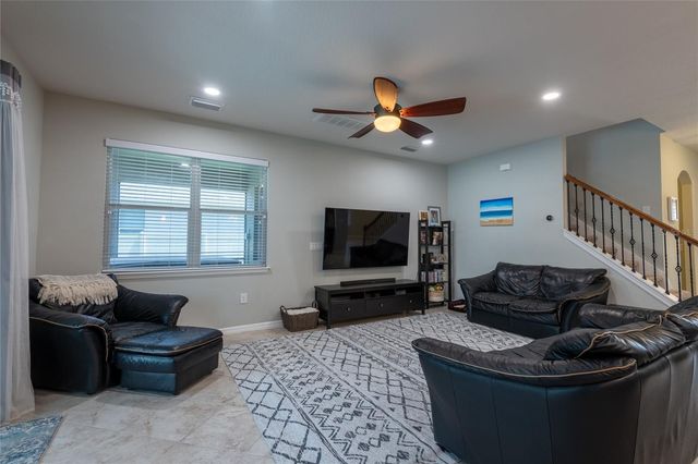 11862 LAKE LUCAYA DRIVE, Riverview, FL 33579