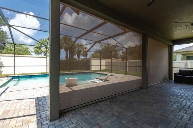 11862 LAKE LUCAYA DRIVE, Riverview, FL 33579