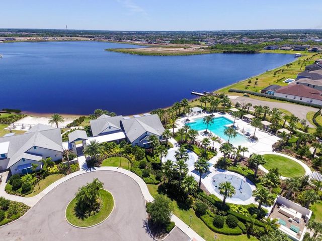 11862 LAKE LUCAYA DRIVE, Riverview, FL 33579