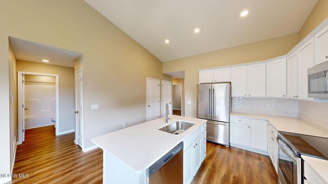 8757 Howe Lane, Sylvania, OH 43560