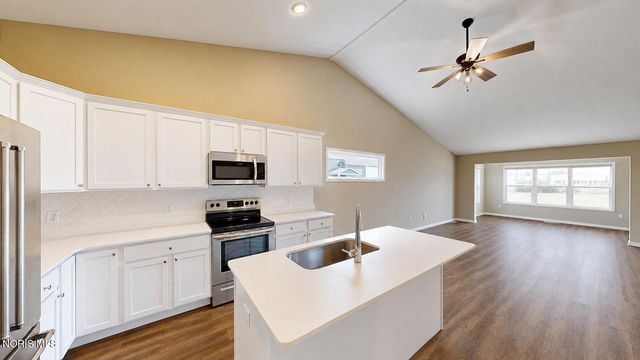 8757 Howe Lane, Sylvania, OH 43560
