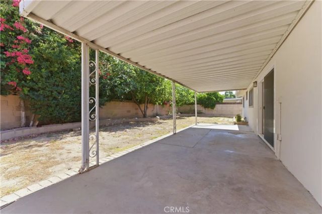 16938 Itasca Street, North Hills, CA 91343