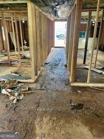 502 Searcy Avenue, Griffin, GA 30223