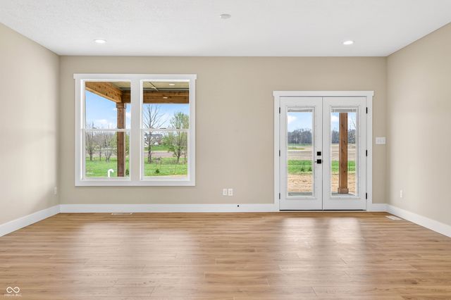 9036 E Gayle Drive, Morgantown, IN 46160