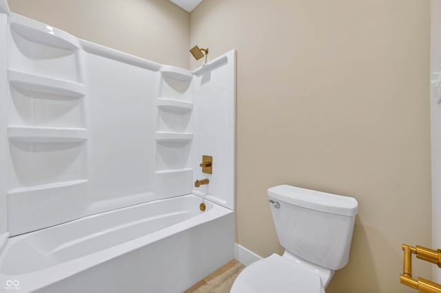 9036 E Gayle Drive, Morgantown, IN 46160