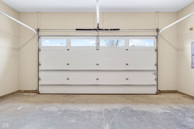 9036 E Gayle Drive, Morgantown, IN 46160