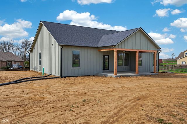 9036 E Gayle Drive, Morgantown, IN 46160
