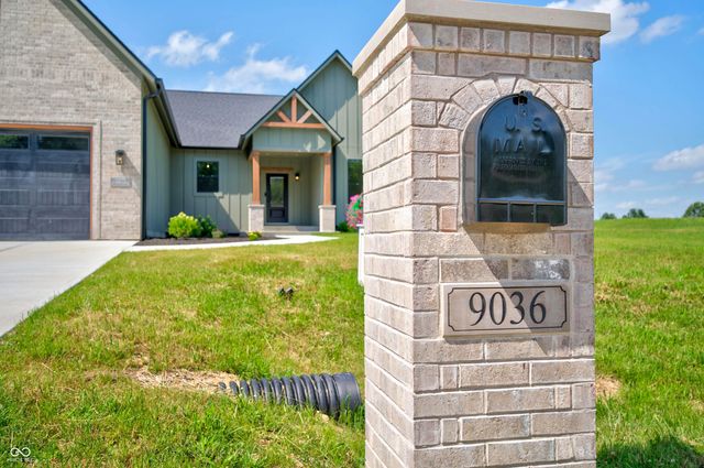 9036 E Gayle Drive, Morgantown, IN 46160