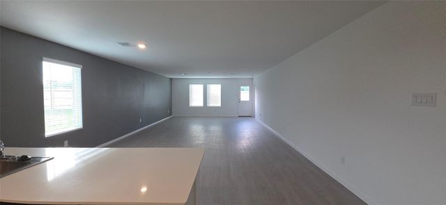 331 Ice Shore Trail, Dayton, TX 77535