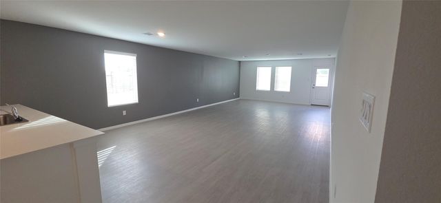 331 Ice Shore Trail, Dayton, TX 77535