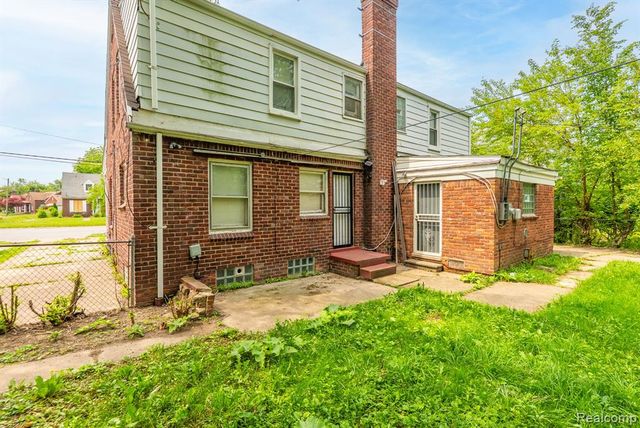 12710 Kelly Road, Detroit, MI 48224