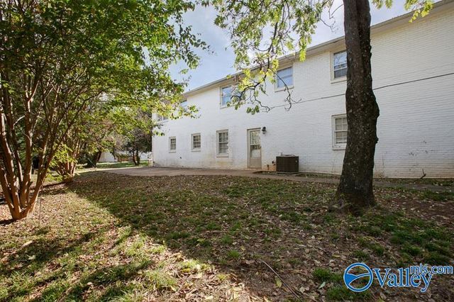 100 Westbury Drive SW, Huntsville, AL 35802