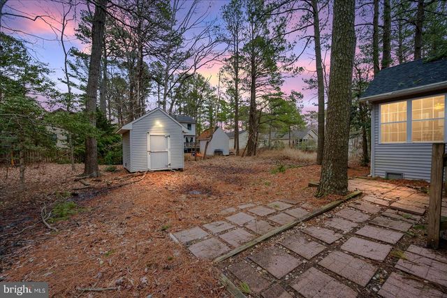 37 WATERTOWN RD, Ocean Pines, MD 21811